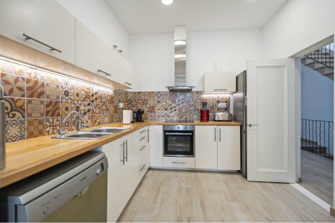 Casa adosada en venta en Mahon, Menorca, España 3 dormitorios, 235 m2 No. 190491 - foto 7
