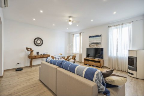 Casa adosada en venta en Mahon, Menorca, España 3 dormitorios, 235 m2 No. 190491 - foto 3