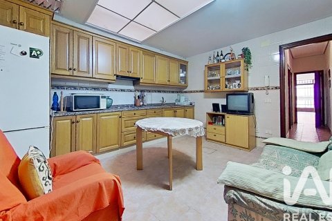 Townhouse for sale in Vila-real, Castellon, Spain 6 bedrooms, 270 sq.m. No. 172910 - photo 9