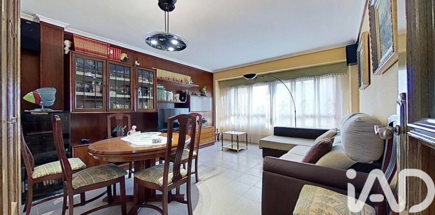 Townhouse in Vila-real, Castellon, Spain 6 bedrooms, 270 sq.m. No. 172910