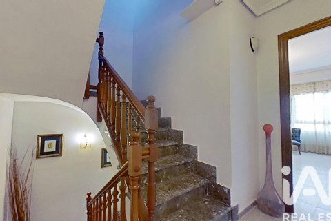 Townhouse for sale in Vila-real, Castellon, Spain 6 bedrooms, 270 sq.m. No. 172910 - photo 20