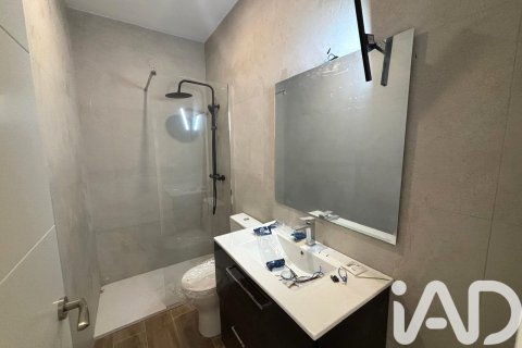 Apartamento en venta en El Vendrell, Tarragona, España 3 dormitorios,  No. 172914 - foto 12