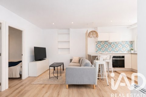 Продажа квартиры в Барселона, Испания 2 спальни, 54м2 №172913 - фото 7