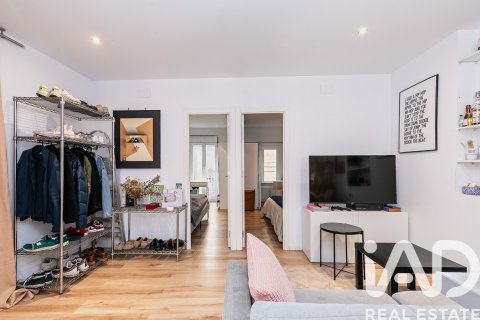 Продажа квартиры в Барселона, Испания 2 спальни, 54м2 №172913 - фото 18
