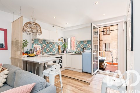 Продажа квартиры в Барселона, Испания 2 спальни, 54м2 №172913 - фото 10