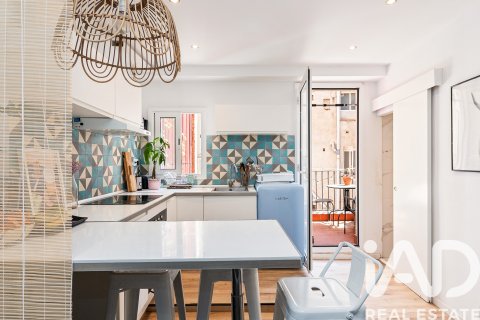 Продажа квартиры в Барселона, Испания 2 спальни, 54м2 №172913 - фото 12