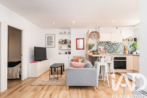 Продажа квартиры в Барселона, Испания 2 спальни, 54м2 №172913 - фото 6