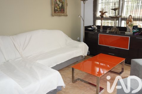 Casa adosada en venta en Almassora, Castellón, España 3 dormitorios, 141 m2 No. 172915 - foto 2