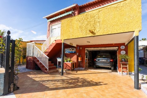 Villa à vendre à Punta Prima, Alicante, Espagne, 4 chambres, 70 m2 No. 146068 - photo 6