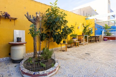 Villa à vendre à Punta Prima, Alicante, Espagne, 4 chambres, 70 m2 No. 146068 - photo 24