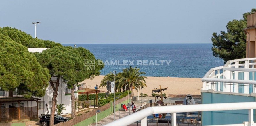 Penthouse à Platja D'aro, Girona, Espagne 3 chambres, 128 m2 No. 177234