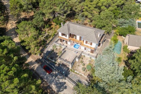 Hus till salu i Lloret de Mar, Girona, Spanien 8 sovrum, 384 kvm. Nr. 177237 - foto 7