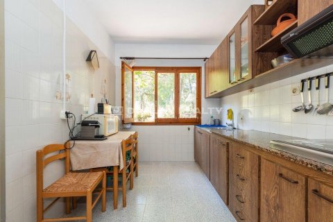Hus till salu i Lloret de Mar, Girona, Spanien 8 sovrum, 384 kvm. Nr. 177237 - foto 10