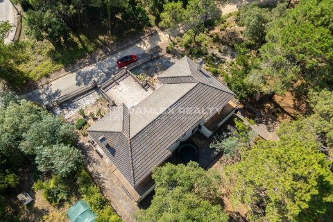 Hus till salu i Lloret de Mar, Girona, Spanien 8 sovrum, 384 kvm. Nr. 177237 - foto 23