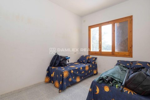 Hus till salu i Lloret de Mar, Girona, Spanien 8 sovrum, 384 kvm. Nr. 177237 - foto 13