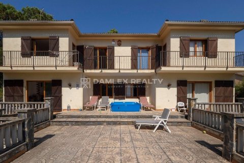 Hus till salu i Lloret de Mar, Girona, Spanien 8 sovrum, 384 kvm. Nr. 177237 - foto 6