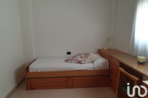 Hus till salu i Mequinenza, Zaragoza, Spanien 3 sovrum, 220 kvm. Nr. 153867 - foto 12