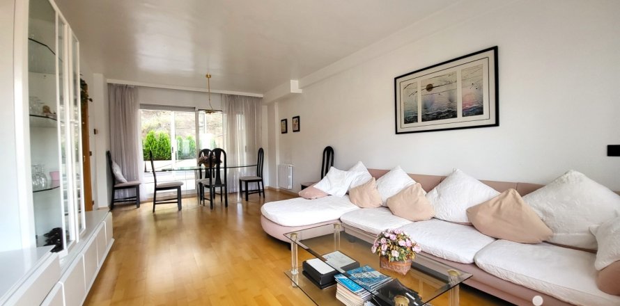 Hus i Mequinenza, Zaragoza, Spanien 3 sovrum, 220 kvm. Nr. 153867