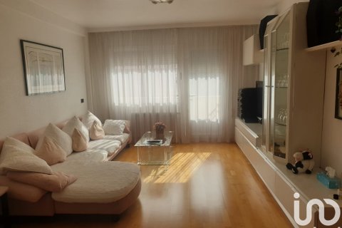 Hus till salu i Mequinenza, Zaragoza, Spanien 3 sovrum, 220 kvm. Nr. 153867 - foto 21