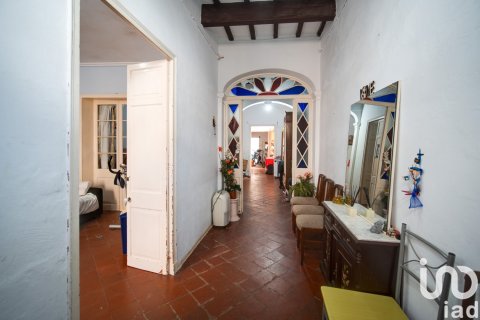 Продажа дома в Маон, Менорка, Испания 4 спальни, 382м2 №153864 - фото 2