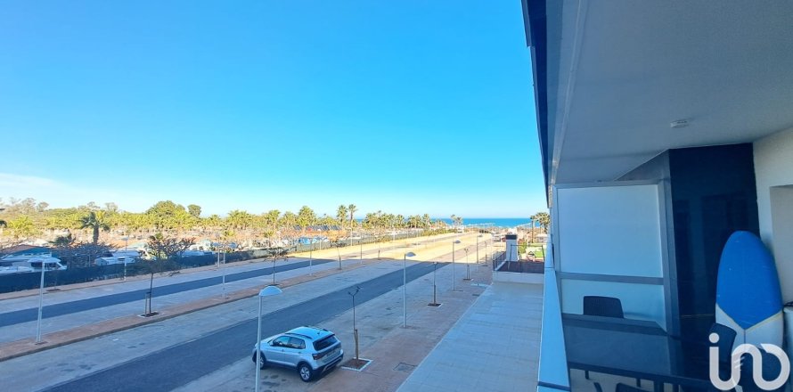 Коммерческая недвижимость в Ла Рибера де Кабанес, Кастельон, Испания 2 спальни, 133м2 №153863