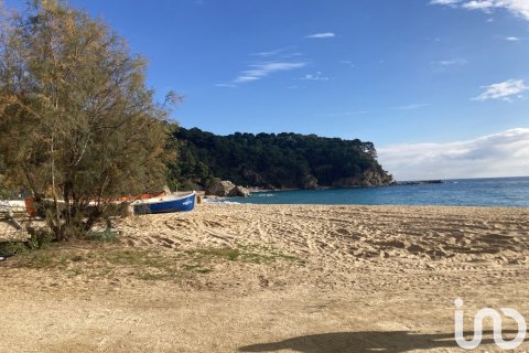 Dom w Lloret de Mar, Girona, Hiszpania 3 sypialnie, 435 mkw. nr 153862 – zdjęcie 27