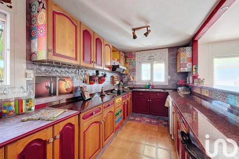 Dom w Lloret de Mar, Girona, Hiszpania 3 sypialnie, 435 mkw. nr 153862 – zdjęcie 6