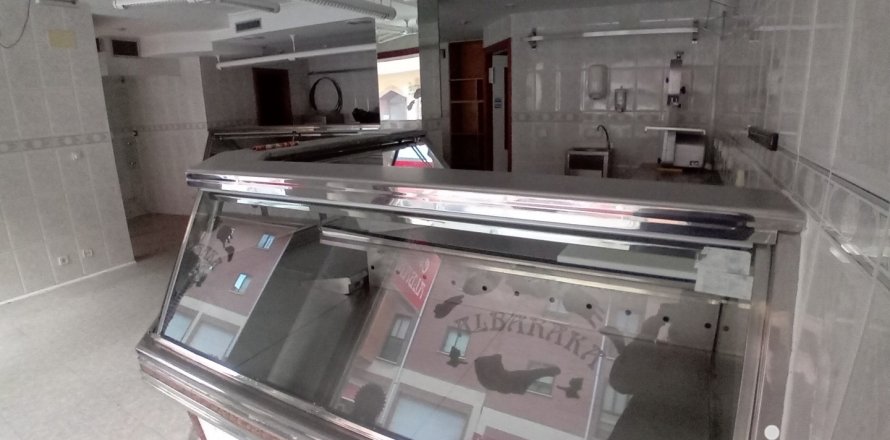 Commercial property in Soria, Spain 58 sq.m. No. 185987