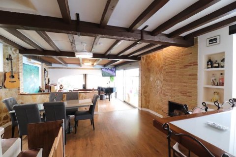 Apartment à vendre à Alicante, Espagne, 3 chambres, 140 m2 No. 165386 - photo 5