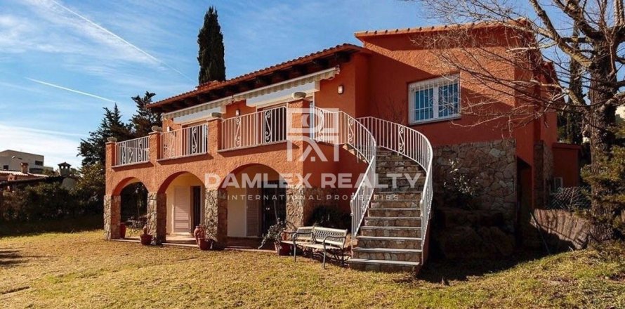 Willa w Sant Feliu de Guixols, Girona, Hiszpania 4 sypialnie, 248 mkw. nr 177104