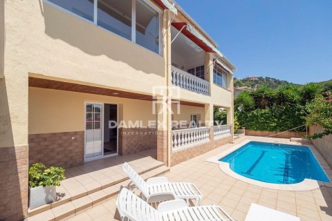 Willa w Lloret de Mar, Girona, Hiszpania 6 sypialni, 260 mkw. nr 177107
