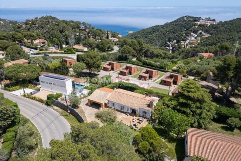 Huvila myytävänä Begur, Girona, Espanja, 4 makuuhuonetta, 178 m2 No. 177110 - kuva 18