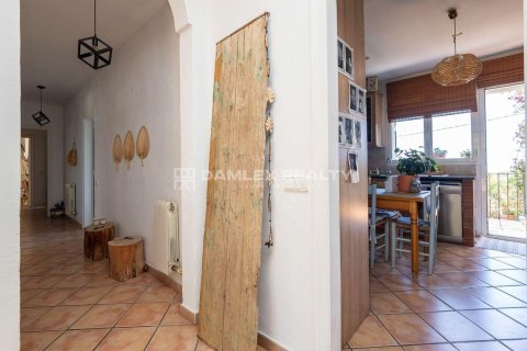 Huvila myytävänä Begur, Girona, Espanja, 4 makuuhuonetta, 178 m2 No. 177110 - kuva 11