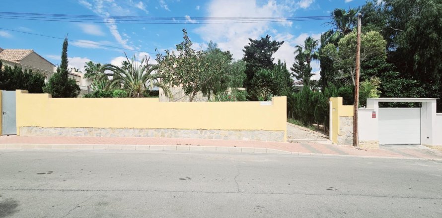 Villa a Los Balcones, Alicante, Spagna 4 camere da letto, 150 mq. N° 155657