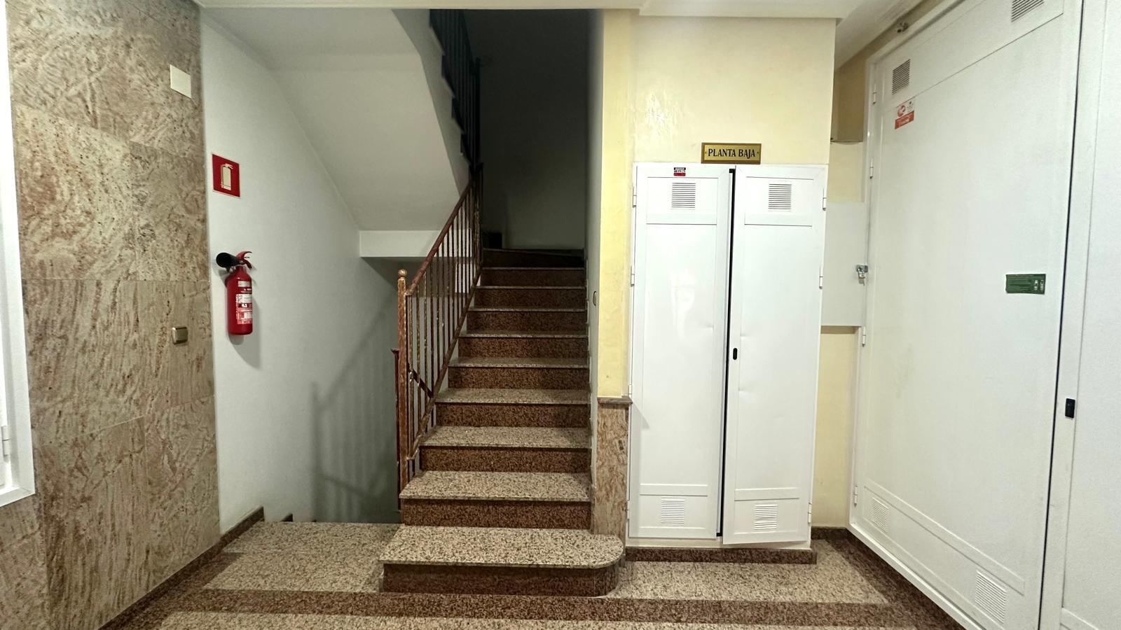 Apartament w Torrevieja, Alicante, Hiszpania 4 sypialnie, 189 mkw. nr 155654