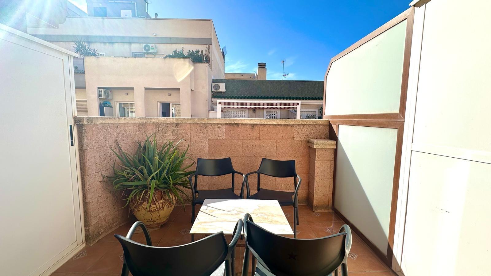 Apartament w Torrevieja, Alicante, Hiszpania 4 sypialnie, 189 mkw. nr 155654