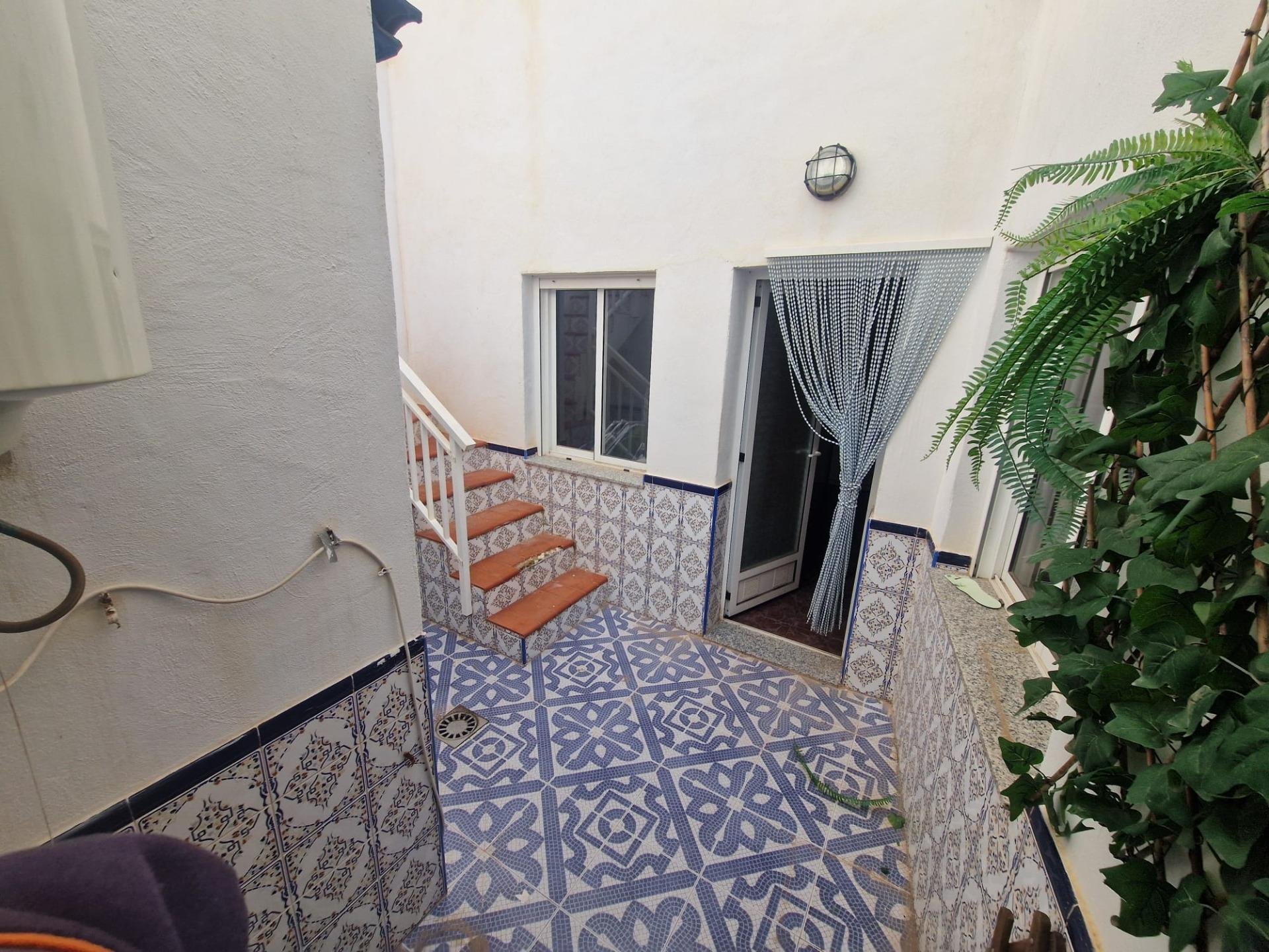 Casa adosada en Torrevieja, Alicante, España 4 dormitorios, 156 m2 No. 155655