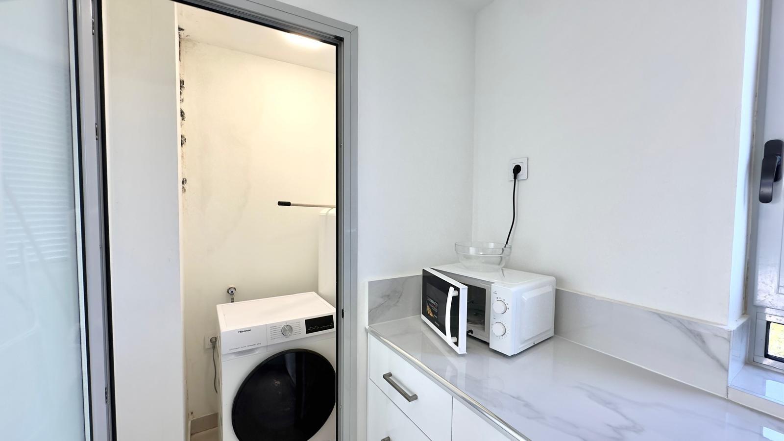 Appartamento a Finestrat, Alicante, Spagna 2 camere da letto, 97 mq. N° 155658