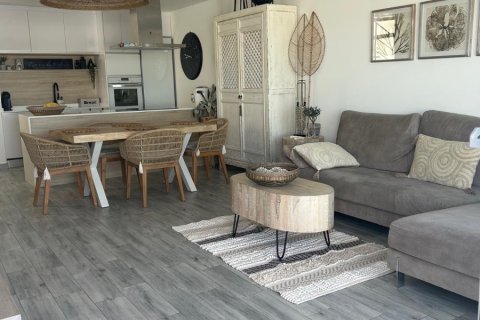 Huvila myytävänä Daya Vieja, Alicante, Espanja, 3 makuuhuonetta, 130 m2 No. 142917 - kuva 11