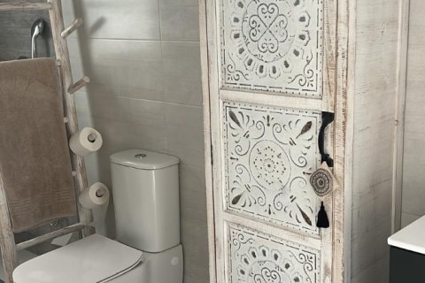 Huvila myytävänä Daya Vieja, Alicante, Espanja, 3 makuuhuonetta, 130 m2 No. 142917 - kuva 25