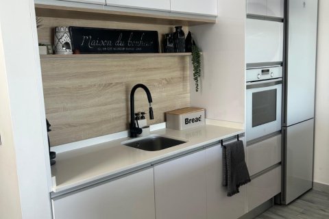 Huvila myytävänä Daya Vieja, Alicante, Espanja, 3 makuuhuonetta, 130 m2 No. 142917 - kuva 9