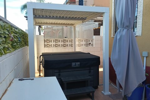 Villa for sale in Los Montesinos, Alicante, Spain 3 bedrooms, 80 sq.m. No. 142915 - photo 6