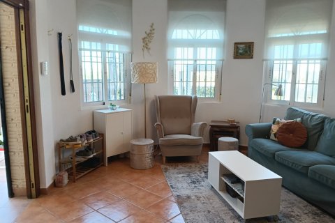 Villa for sale in Los Montesinos, Alicante, Spain 3 bedrooms, 80 sq.m. No. 142915 - photo 9