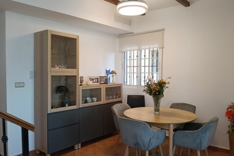 Villa for sale in Los Montesinos, Alicante, Spain 3 bedrooms, 80 sq.m. No. 142915 - photo 13