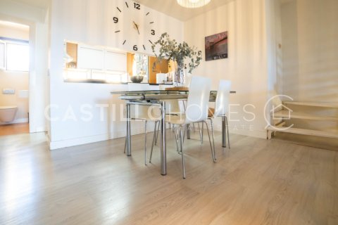 Продажа таухауса в Ла Велета, Аликанте, Испания 4 спальни, 264м2 №142916 - фото 17