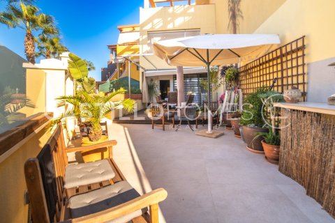 Продажа таухауса в Ла Велета, Аликанте, Испания 4 спальни, 264м2 №142916 - фото 1