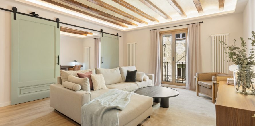 Apartamento Ciudad Vieja, Barcelona, España 3 dormitorios, 140 m2 No. 67752