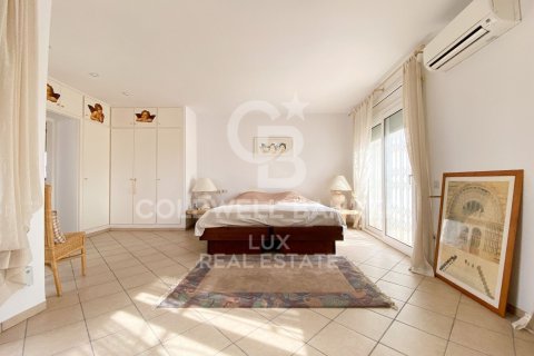 Продажа дома в Эмпуриабрава, Герона, Испания 3 спальни, 211м2 №159966 - фото 9