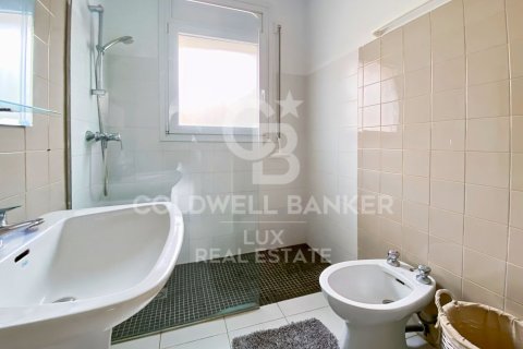Продажа дома в Эмпуриабрава, Герона, Испания 3 спальни, 211м2 №159966 - фото 15