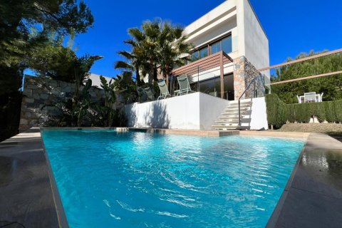 Villa pārdošanā Campoamor, Alicante, Spānijā 4 istabas, 173 m2 Nr. 144926 - attēls 1